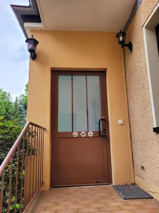 Duplex Apartment Ullstein- 4 Bedrooms, 2 Bathrooms, Living Room, 2 Parking Spaces, Boxspringbeds, Family & Business Apartment! Berlin Exterior photo